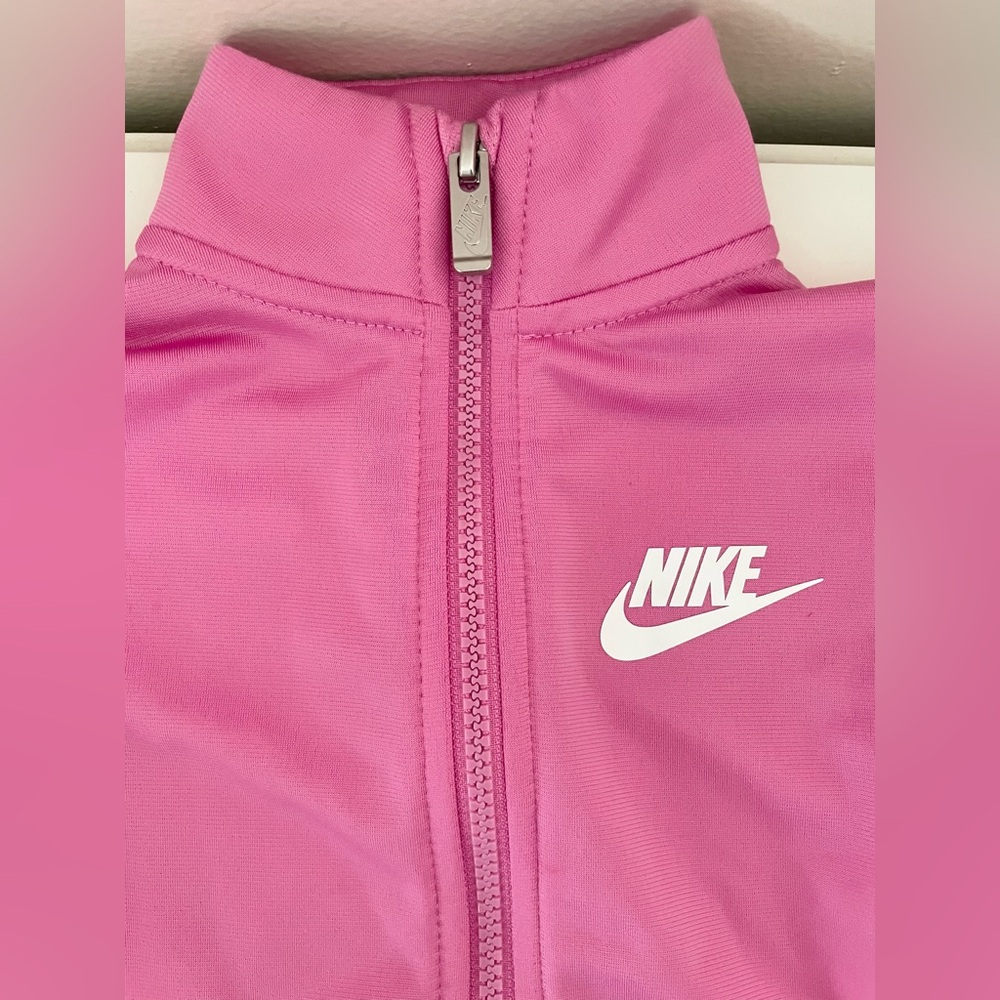 Nike Kids Pink Matching Set Zip Up Tracksuit with Logo Accents Girls 4 XS - Picture 9 of 14